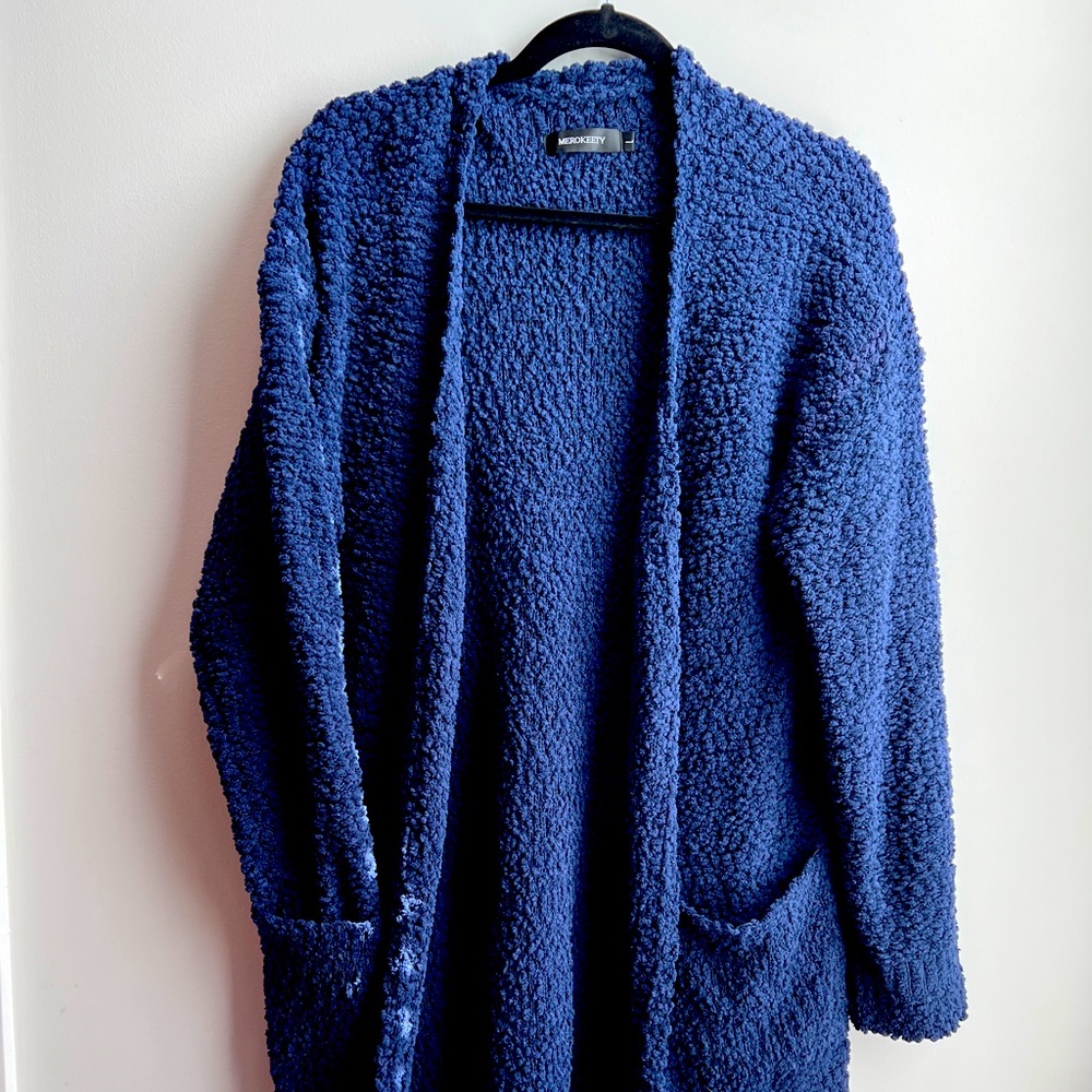 Comfy blue open front long sweater